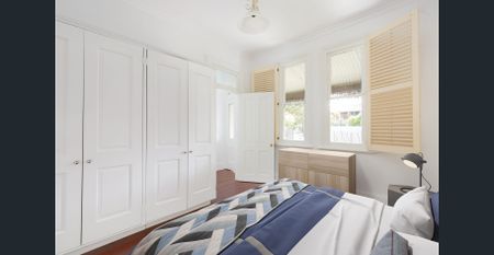 Charming semi in the heart of Crows Nest - Photo 2