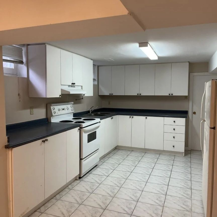 Detached Home For Lease | W9074863 - Photo 1