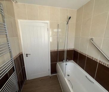 3 bedroom bungalow to rent - Photo 4