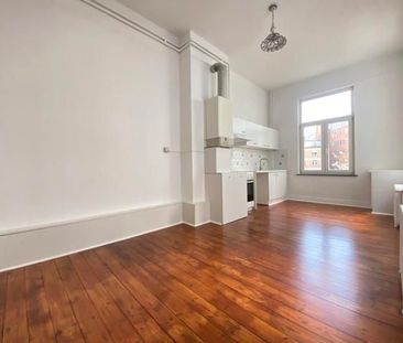 Appartement te huur in Brussel voor € 1.315 met 2 slaapkamers - Photo 3