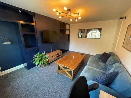 Codrington House, Hawke Street - Photo 3