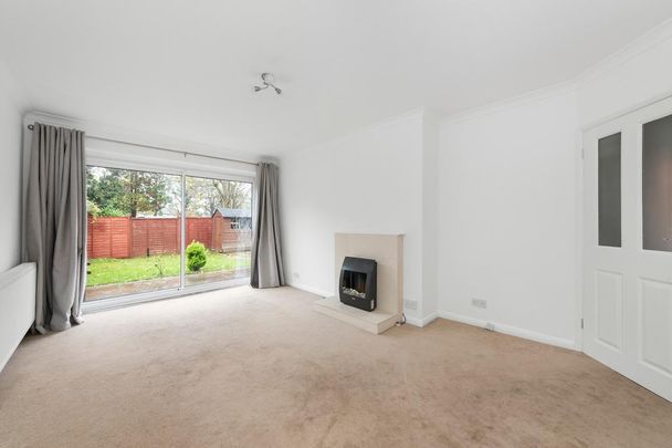 2 bedroom maisonette to rent - Photo 1