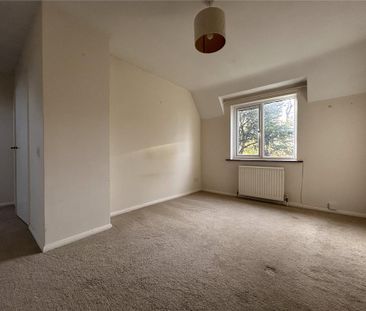 4 bedroom detached house to rent - Photo 4