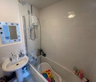 2 bedroom semi-detached house to rent - Photo 5