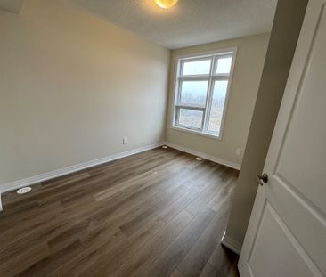 For Lease - 1577 Rose Way Unit# 416, Milton, Ontario - Photo 1