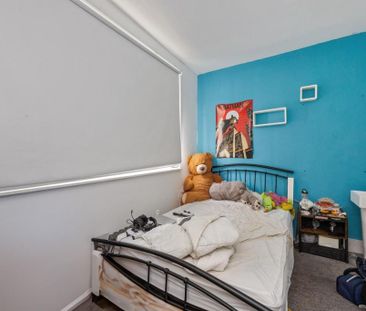 6 bedroom terraced house to rent - Photo 2