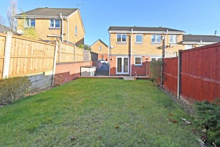 2 bedroom townhouse to rent - Photo 4