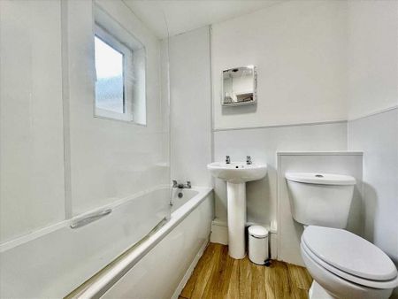 2 bedroom house share to rent - Photo 2