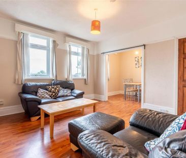 3 bedroom apartment to rent - Photo 1