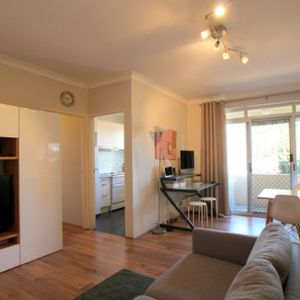 Location! Location! Modern Convenience with A/C **Available 22/12/25 ** - Photo 2