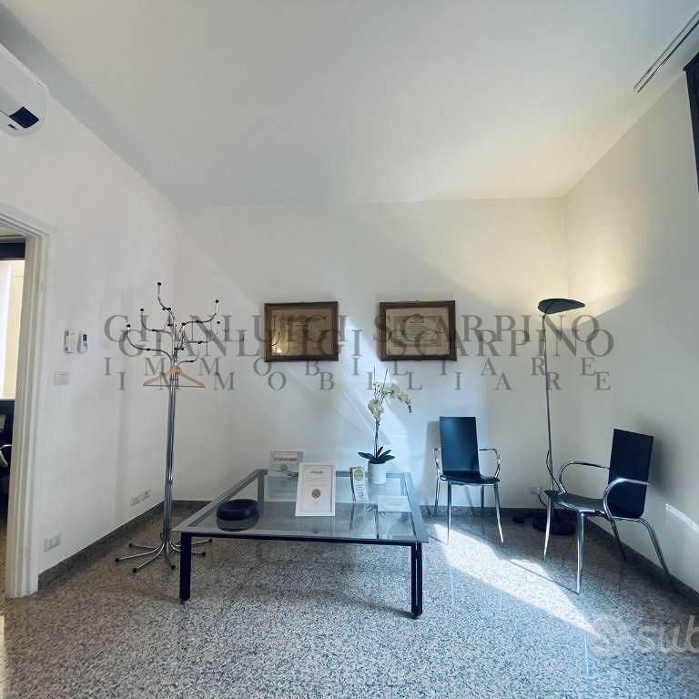 Appartamento di 140 m² con più di 5 locali a Bolog - Foto 1