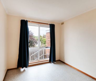 Clean and Renovated Unit in the Heart of Morwell - Photo 5