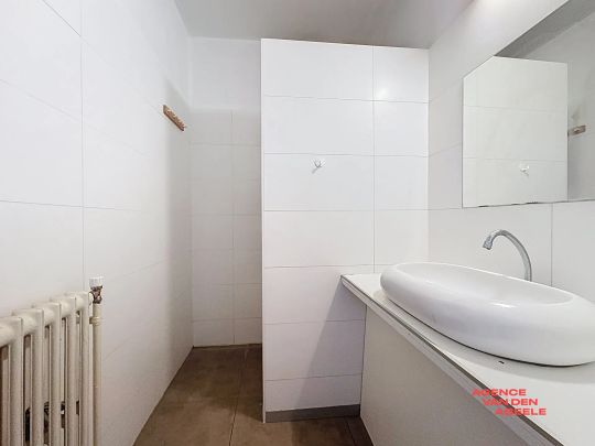 Ruim appartement met 2 terrassen nabij het centrum van Oostkamp - Foto 1