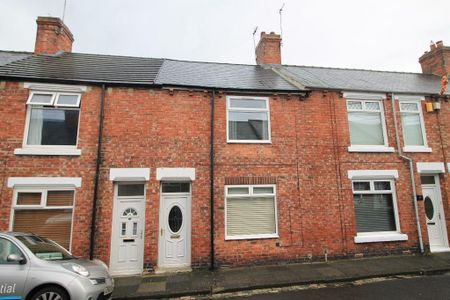 2 bedroom terraced house to rent - Photo 3