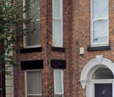 The Elms Room 4 (Large Double) - Photo 1