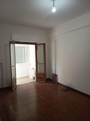 Apartamento T1 na zona de Olival de Bastos, Odivelas - Photo 3