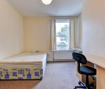 7 bedroom house to rent - Photo 3