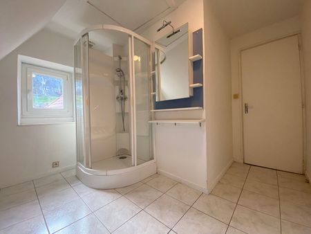 Location Appartement 5 pièces 124m² ORNANS 25290 - Photo 3