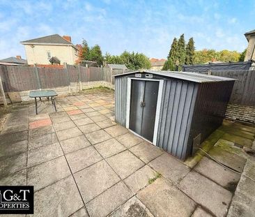 Warwick Road, Dudley, DY2 - Photo 1