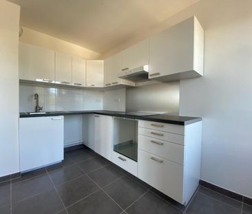 location Appartement T3 DE 67.95m² À MONTGERON - Photo 3