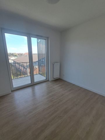 2 pokoje, 47m2, II piętro, winda, duży balkon, parking, os. Tarasy Bernardyńskie - Zdjęcie 3