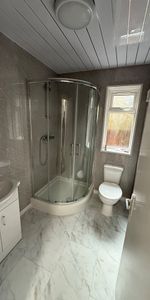 Room in a Shared House, Western Elms, RG30 - Photo 4