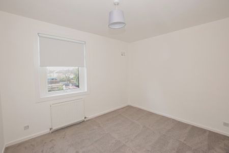 Wellhall Road - Photo 5