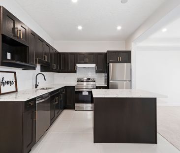 For Lease - 15 Shipley Avenue, Collingwood, Ontario - Photo 3