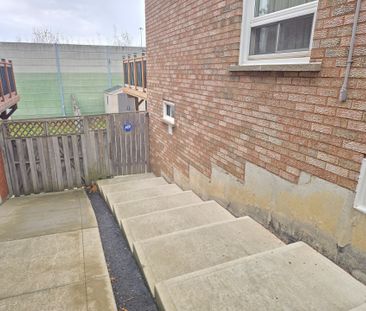 For Lease - 139 Cinrickbar Drive Unit# Lower, Toronto, Ontario - Photo 4