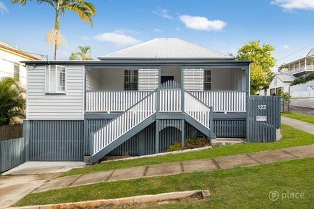 Inner City Charmer - Photo 4