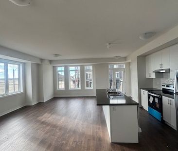 For Lease - 89 Blue Pond Drive, Brampton, Ontario - Photo 4