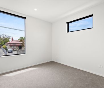 358 Hereford Street, Linwood - Photo 3