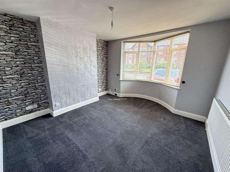 Belvedere Road, Staffordshire, Burton Upon Trent, DE13 - Photo 2
