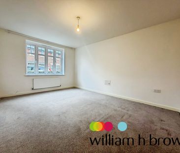 Bellona Way, Colchester - Photo 3