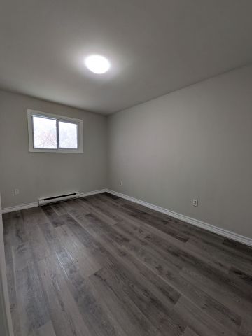 For Lease - 157 Stanley Street Unit# 4, Quinte West, Ontario - Photo 5