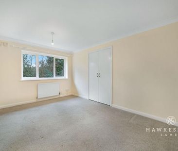 5 bedroom detached house to rent - Photo 6