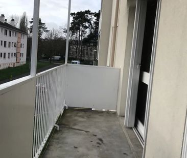 Location Appartement 2 pièces 46 m2 à Saint-Fargeau-Ponthierry - Photo 2