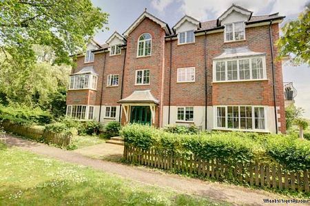 1 bedroom property to rent in Maidenhead - Photo 5