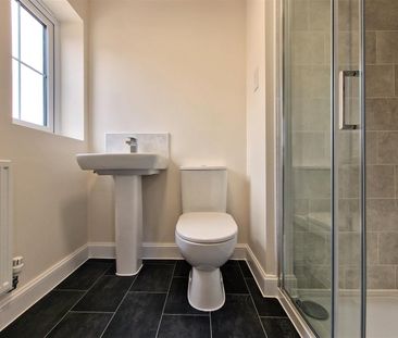 Dionard Drive, LE19, Leicester - Photo 6