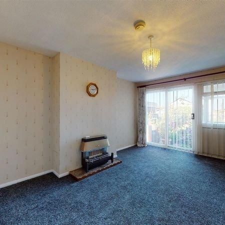 3 bedroom semi-detached house to rent - Photo 1