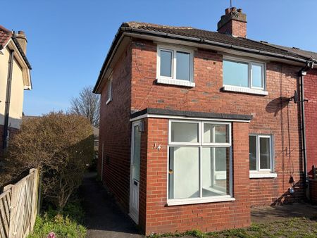 3 Bed End Terrace, Potternewton Avenue, LS7 - Photo 4