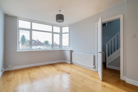 3 bedroom semi-detached house to rent - Photo 3