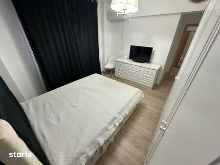 Proprietar inchiriez apartament 2 camere decomandat Rivers Towers Iasi - Photo 4