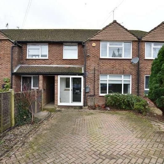 Willow Road, Redhill, RH1 - Photo 1