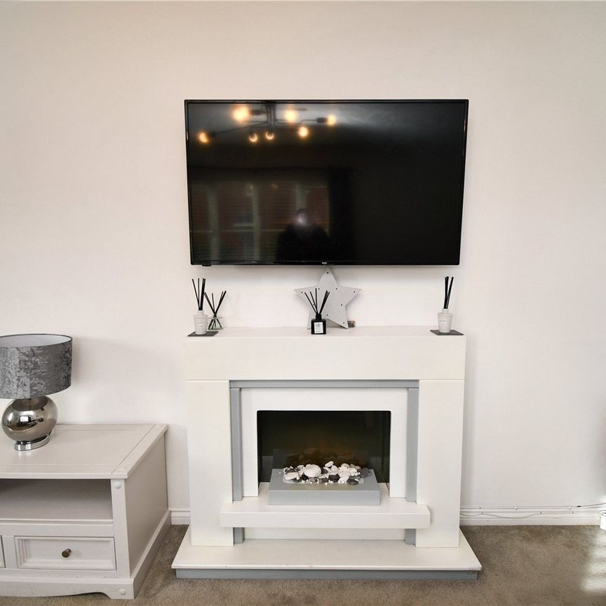 Malley Close, CH49 0WJ, Upton - Photo 1