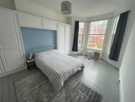 6 bedroom house to rent - Photo 5