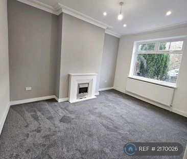 4 bedroom terraced house to rent - Photo 1