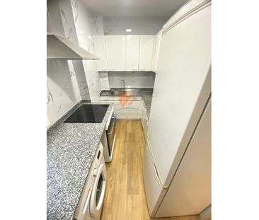 Apartamento de alquiler en Avenida Coimbra, 24, Campus Norte - San ... - Photo 5