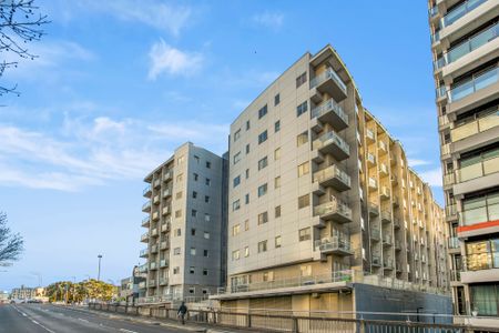 Recently Renovated - Photo 3