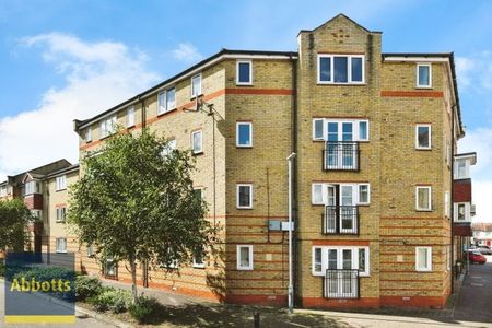 Parkinson Drive, Chelmsford, CM1 - Photo 2